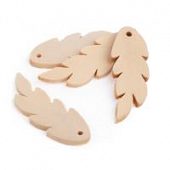 Подвеска деревянная "Листочек"