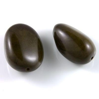 Бусина-цельный орех оливковый