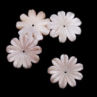 Перламутр морской резной персиковый - бусина цветок #1