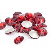 Стразы красные "Риволи", 8 мм.