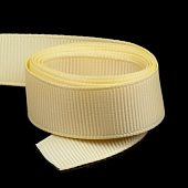 Репсовая лента молочная кукуруза 15,9 мм. (614)