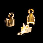 Зажим для стразовой цепи размером 2,8 мм. золот.